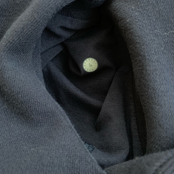Lululemon Navy Scooba Pullover Velvet Detail 4 - Picture 7 of 7
